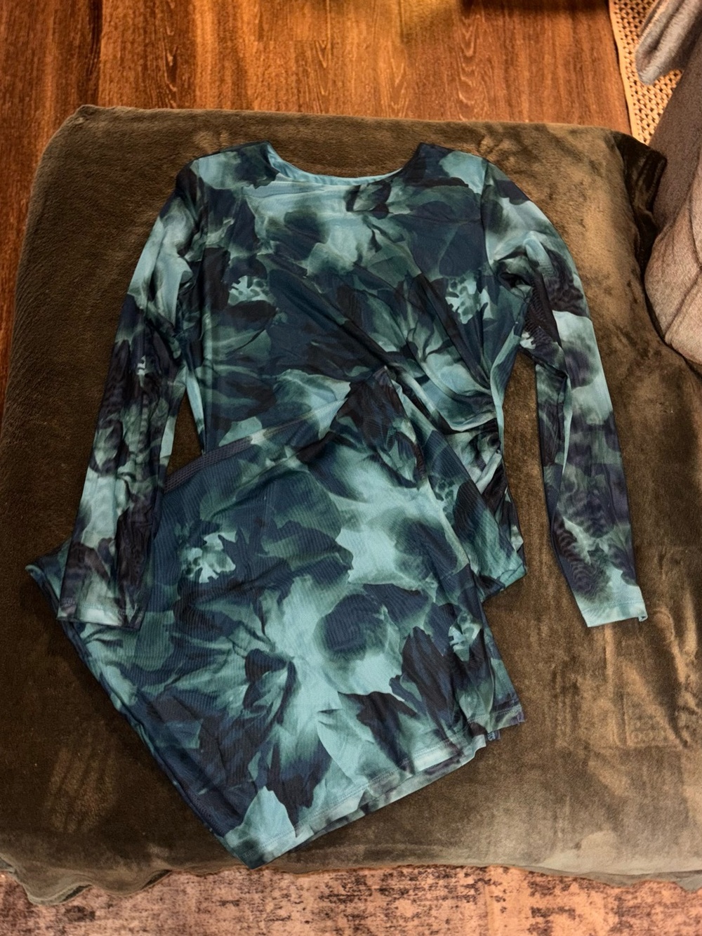 Long Sleeve Blue Floral Bodycon Dress